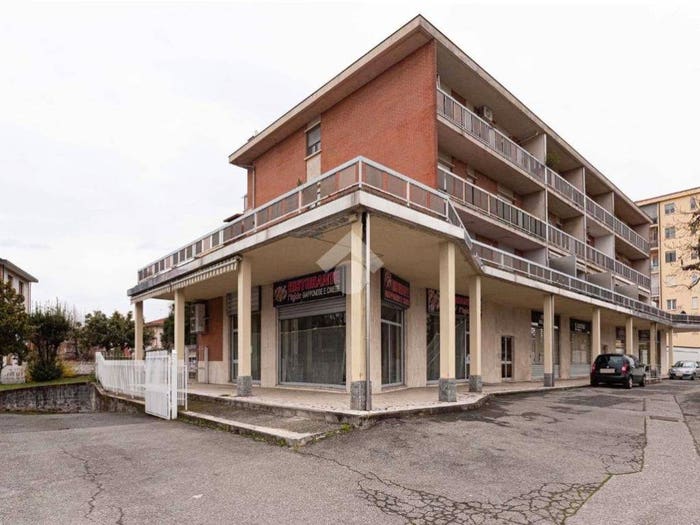 Appartamento trilocale in vendita in Via san maurizio, Centro, Ciriè