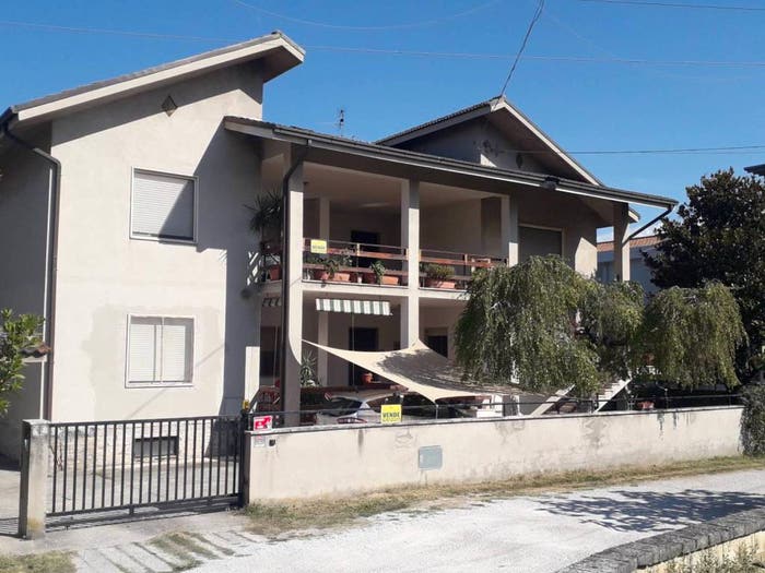 Casa quadrilocale in vendita in Via delle Nazioni Unite, Alanno Scalo, Alanno