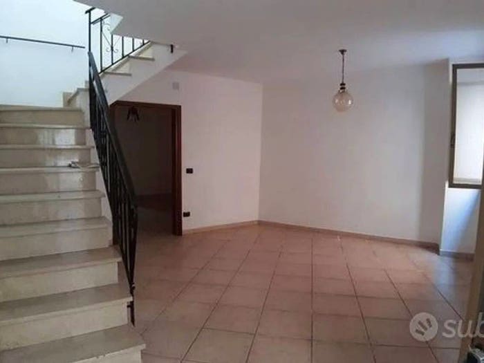 Casa con 5 locali in vendita in Scano di Montiferro