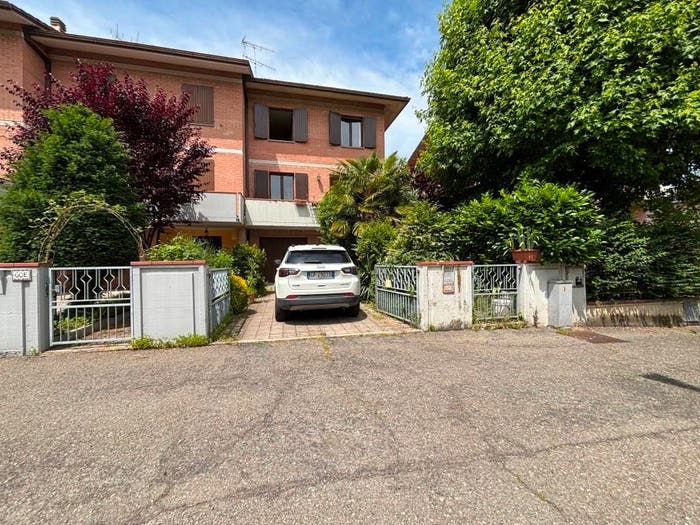 Casa con 6 locali in vendita in Via Sinistra Guerro, Centro, Castelvetro di Modena