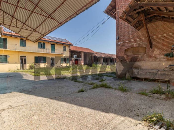Casa con 6 locali in vendita in Via Santo Stefano, Bosafarinera, Santhià