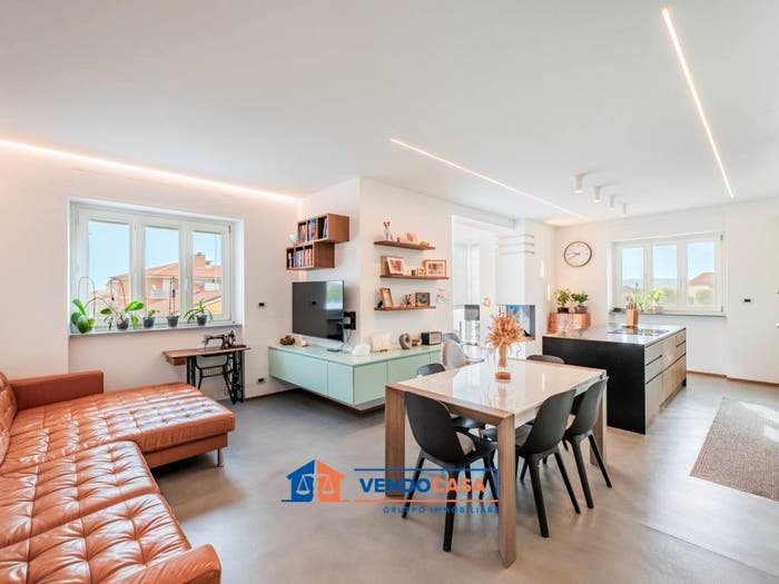 Appartamento quadrilocale in vendita in Strada Privata, Centro, Carrù