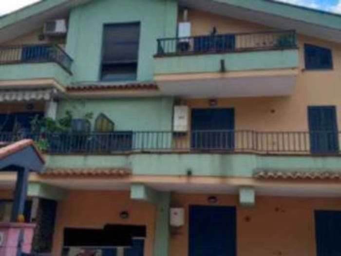Appartamento con 6 locali in vendita in Via Roma Saponara ME Italia, Centro, Saponara