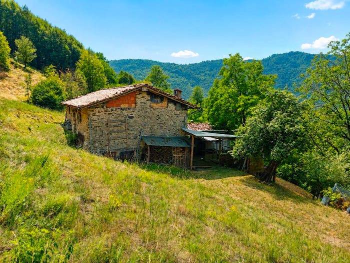 Casa con 6 locali in vendita in Località Piazze, Pertica Bassa
