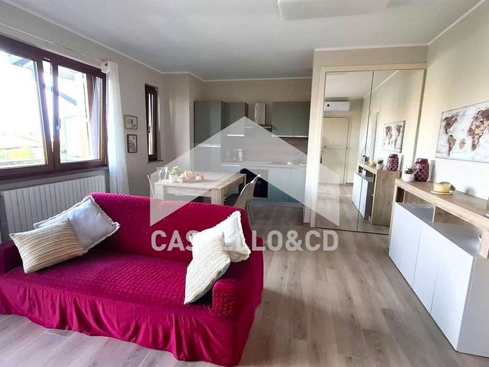 Appartamento trilocale in vendita in VIA SAN ZENO, Rivoltella, Desenzano del Garda