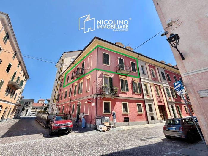 Appartamento con 5 locali in vendita in Via Alba, Centro Storico, Cuneo