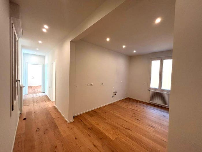 Appartamento trilocale in vendita in Via Centotrecento, Irnerio, Bologna