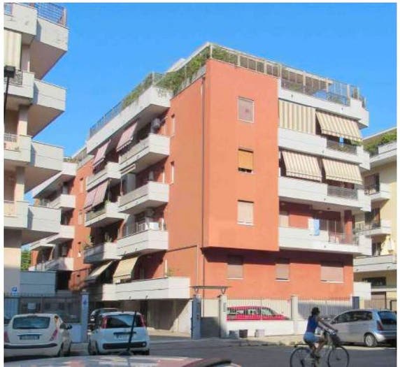 Casa con 6 locali in vendita in Via Raffaele Malagrida, Ospedale, Pescara