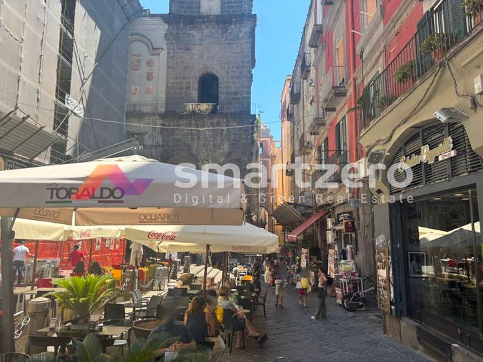 Appartamento bilocale in vendita in Vico Storto del Purgatorio, Centro Storico, Napoli