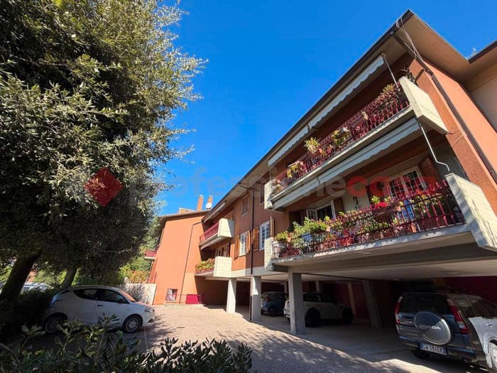 Appartamento trilocale in vendita in Via R Gigliarelli, Santa Lucia, Perugia
