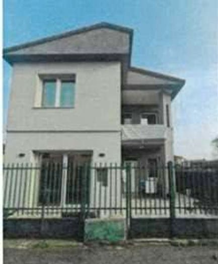 Appartamento con 6 locali in vendita in VIA GIOVANNI MEAZZA, Centro, Fombio