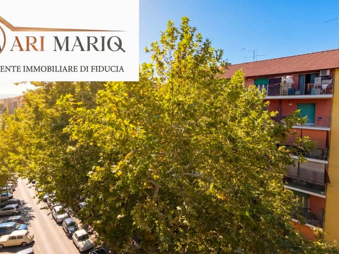 Appartamento quadrilocale in vendita in Via Calpurnio Fiamma, Cinecittà, Roma