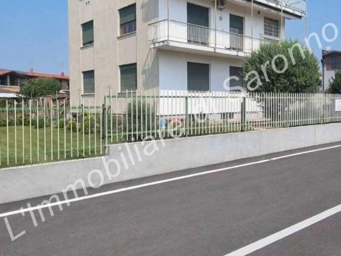 Appartamento trilocale in vendita in Via Monte Rosa, Rovellasca