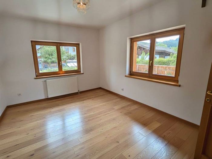 Appartamento quadrilocale in vendita in Via Olivo Sala, Villanova, Borca di Cadore