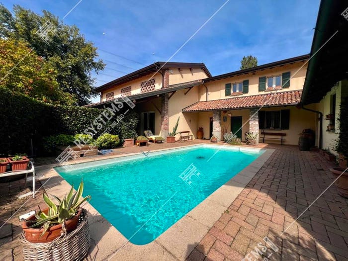 Casa con 6 locali in vendita in Frazione Boffalora, Vigna Del Pero, Bereguardo