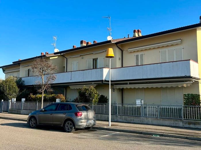 Appartamento quadrilocale in vendita in Viale Giuseppe Verdi, Lido Adriano Lido di Dante, Ravenna
