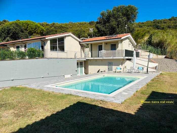 Casa con 6 locali in vendita in Strada Vicinale Tirli Castiglione, Tirli Vetulonia Buriano, Castiglione della Pescaia