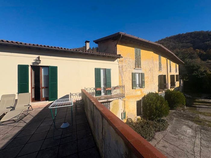 Casa con 6 locali in vendita in Via Fontana, Piazza, Gussago
