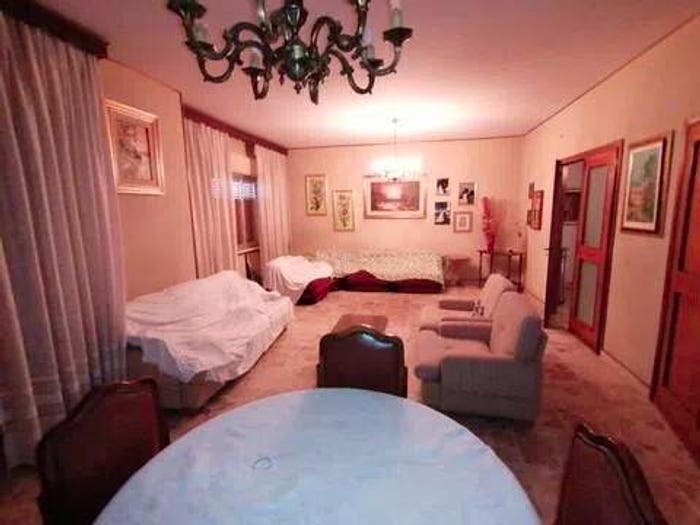 Appartamento trilocale in vendita in Corso Commendatore Cinquemani Arcuri, Cianciana