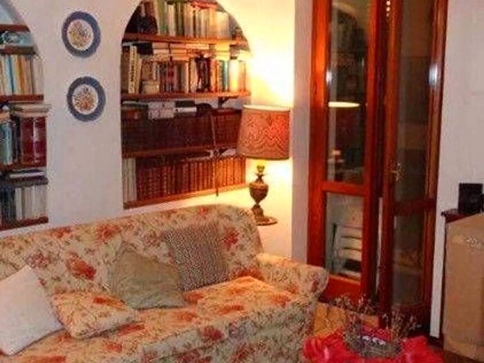 Appartamento trilocale in vendita in Via Vittorio Emanuele Ii, Centro, Bordighera
