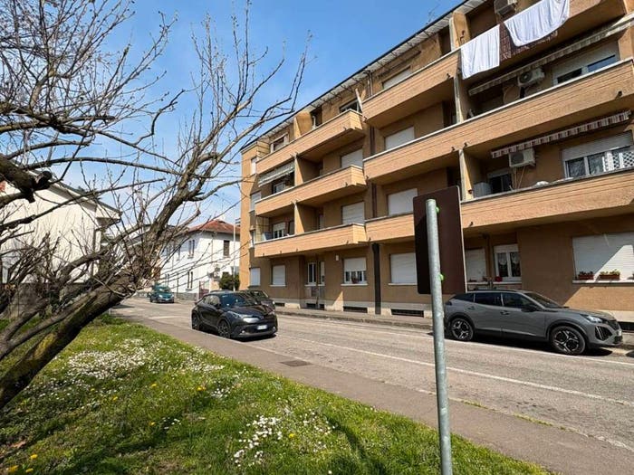 Appartamento trilocale in vendita in Via Domenico Cimarosa, San Bernardino, Legnano