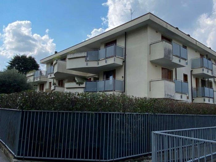 Appartamento trilocale in vendita in Via Don Luigi Meroni, Centro, Figino Serenza