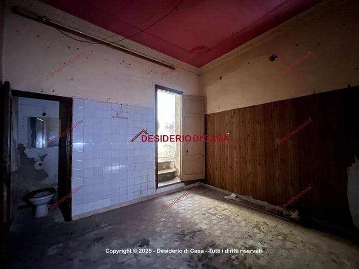 Casa quadrilocale in vendita in Via Calogero Carà, Centro, Bagheria
