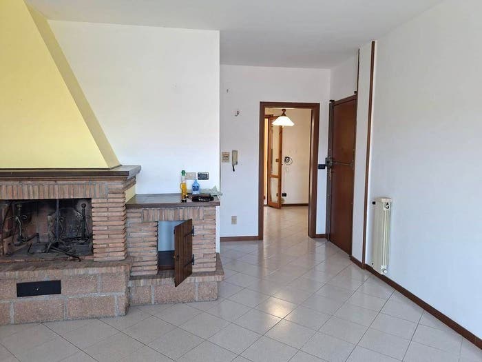 Appartamento trilocale in vendita in Via C Ginori, Marina di Cecina, Cecina