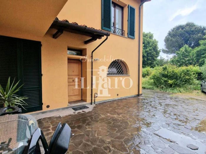 Appartamento bilocale in vendita in Via S Lorenzo, San Martino San Lorenzo, Campi Bisenzio