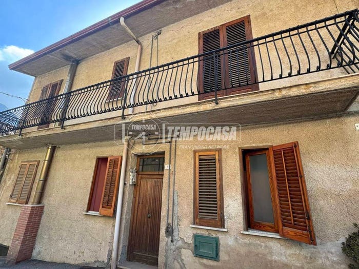 Appartamento quadrilocale in vendita in Via Veronica, Centro, Altofonte
