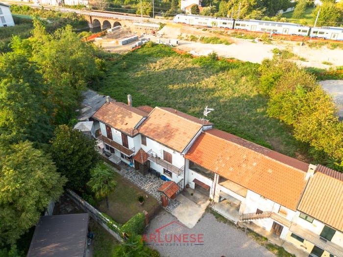 Casa quadrilocale in vendita in Via Jacopo Sansovino, Ravello Villastanza Villapia, Parabiago