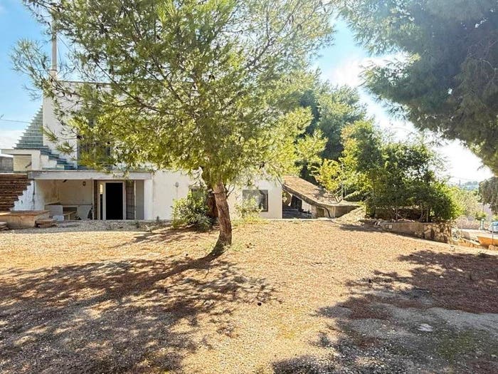 Casa con 6 locali in vendita in Strada Comunale Venneri, Alliste
