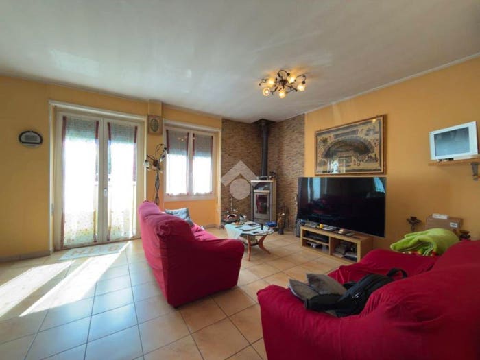 Casa con 5 locali in vendita in Via Falck, Tresenda, Teglio