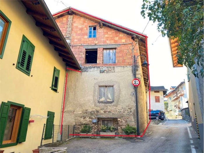 Casa con 6 locali in vendita in via delle grazie, Telve di Sopra