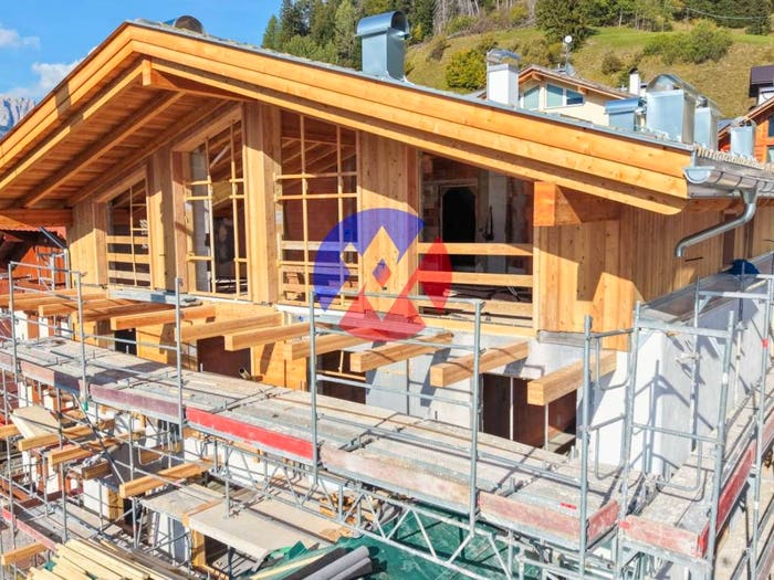 Appartamento quadrilocale in vendita in Strada Frate Emilio Chiocchetti Lenz, Centro, Moena