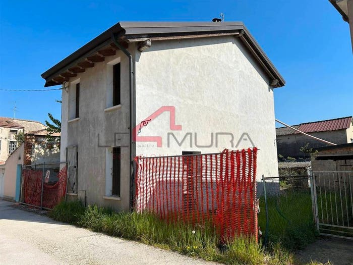 Casa bilocale in vendita in Centro, Nogara