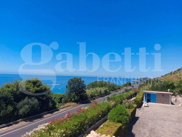 Casa con 5 locali in vendita in VIA FLACCA KM, Gaeta