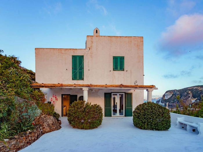 Casa con 6 locali in vendita in Via Panoramica, Centro, Ponza