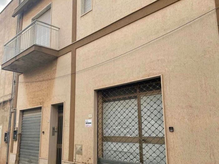 Casa con 6 locali in vendita in Via Regina Elena, Centro, Campobello di Mazara