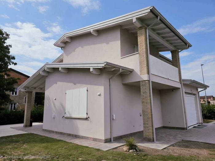 Casa con 5 locali in vendita in Via Ponticella, Sissa Trecasali
