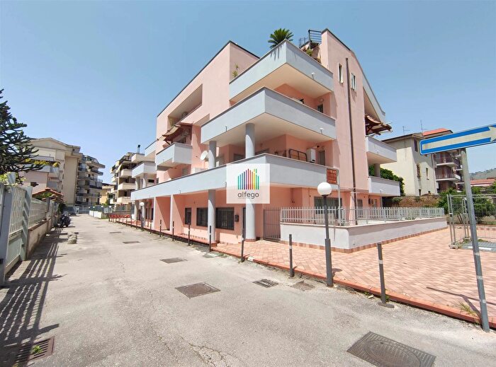 Appartamento bilocale in vendita in Via Francesco Marchesiello, Caserta
