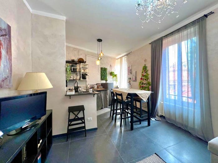 Appartamento bilocale in vendita in Via Privata Canessa Sghirla, Teatro Ariston, Sanremo