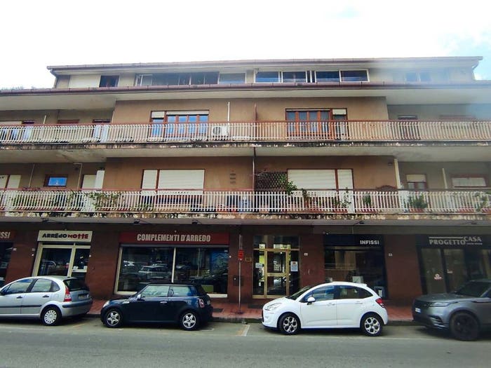 Appartamento con 5 locali in vendita in Nicastro Sambiase, Lamezia Terme
