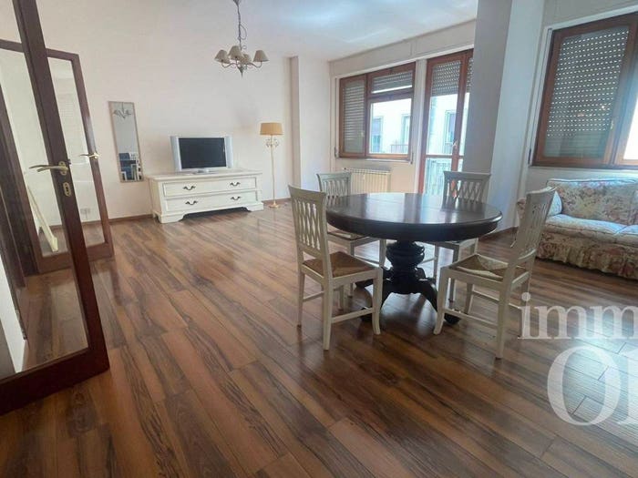 Appartamento con 6 locali in vendita in Via Grande, Via Grande Piazza della Repubblica, Livorno