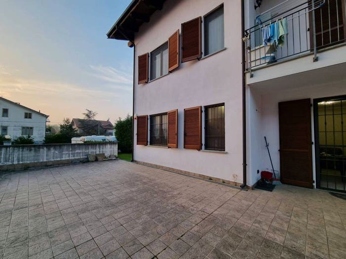 Appartamento bilocale in vendita in Via San Gillio, Centro, Givoletto