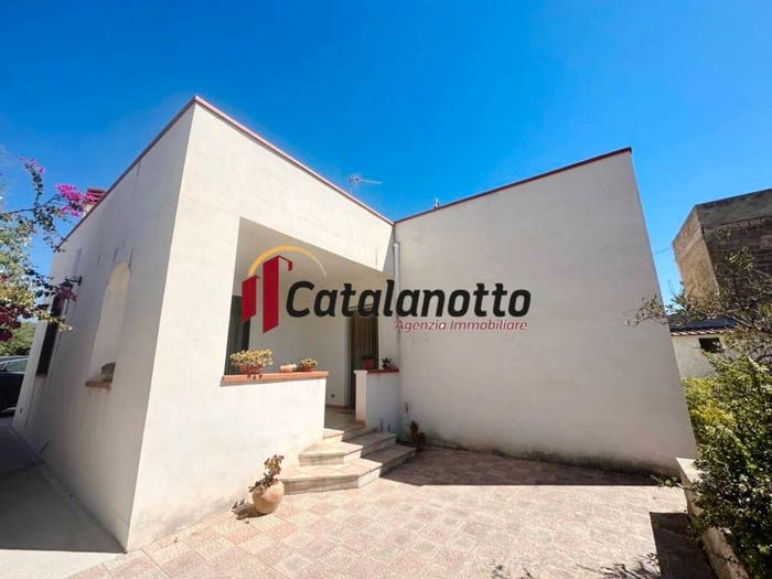 Casa con 5 locali in vendita in Via, Triscina, Castelvetrano
