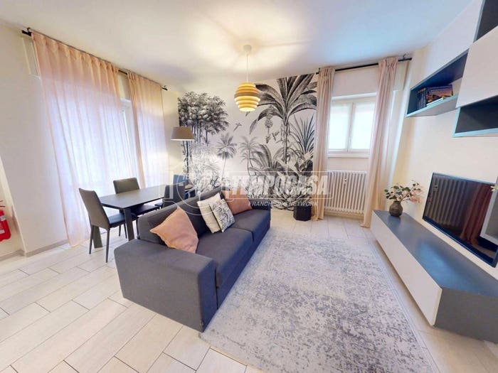 Appartamento bilocale in vendita in Viale Franklin Delano Roosevelt, Borghi, Como
