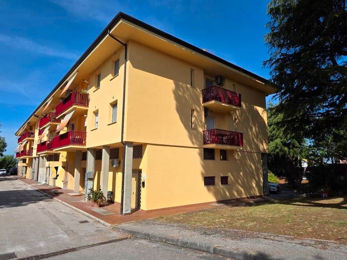 Appartamento trilocale in vendita in Via Innocenzo XII, Somaschi Fontana di Papa Ginestreto, Ariccia