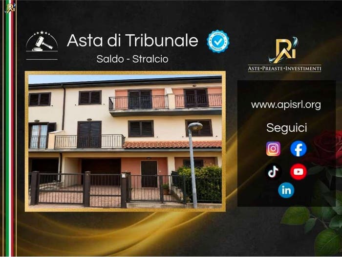 Appartamento con 6 locali in vendita in Via Crocifisso Marretti, Centro, Mascalucia