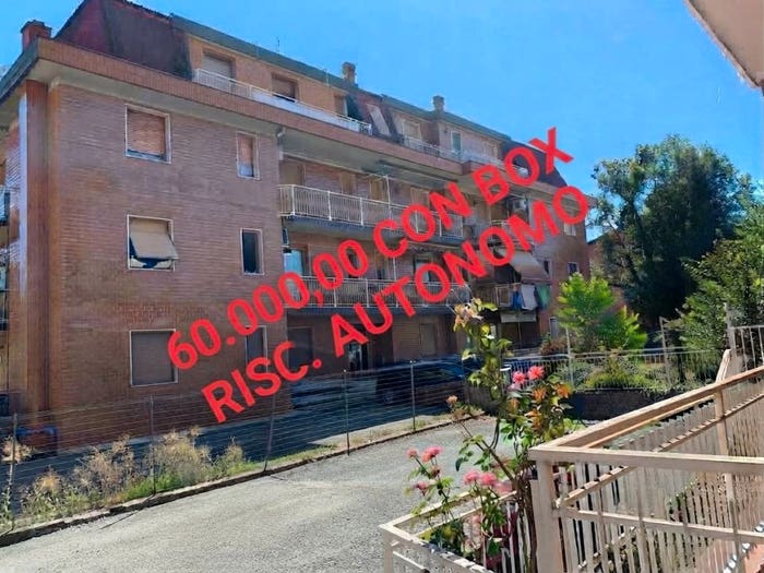 Appartamento con 6 locali in vendita in Via Roma, Centro, Molare